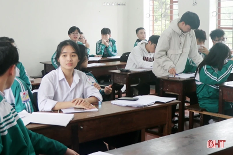 Hà Tĩnh: Thời tiết “ẩm ương”, nhiều học sinh nghỉ học do mắc cúm