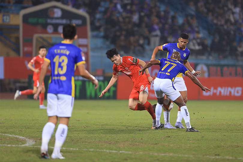 Hồng Lĩnh Hà Tĩnh vs Viettel: Bài toán khó đầu năm!