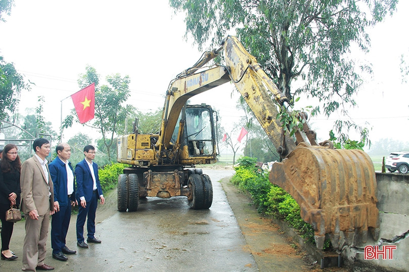 Cựu binh Hà Tĩnh hiến đất trị giá gần 400 triệu đồng mở rộng đường