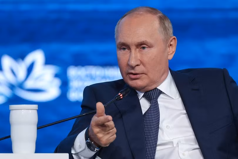 Ông Putin: Kinh tế Nga sẽ tăng trưởng bất chấp lệnh trừng phạt