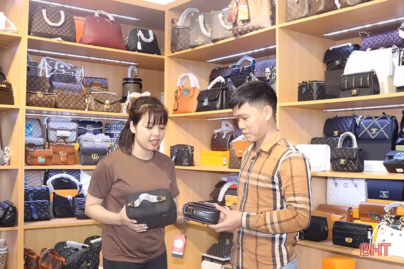 Đa dạng thị trường quà tặng ngày lễ tình nhân ở Hà Tĩnh