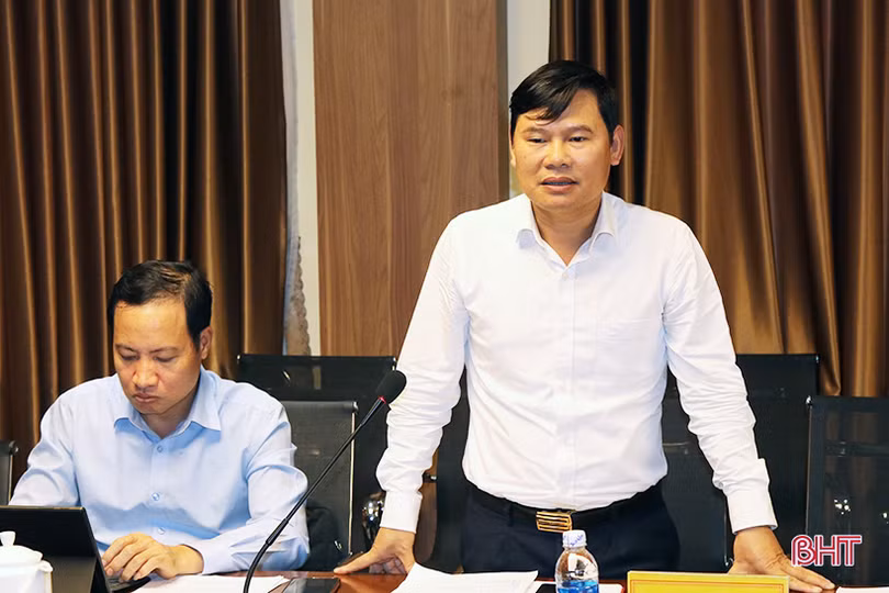 Đoàn ĐBQH Hà Tĩnh giám sát chuyên đề về đổi mới chương trình, sách giáo khoa ở Nghi Xuân