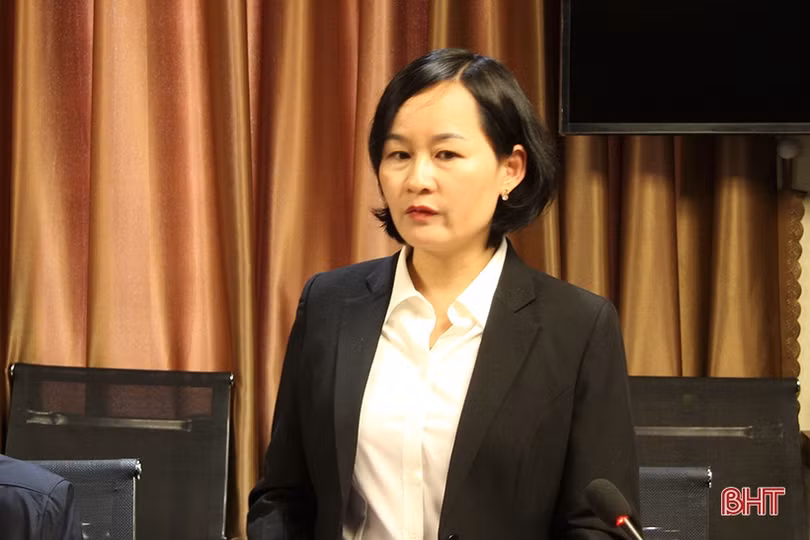 Đoàn ĐBQH Hà Tĩnh giám sát chuyên đề về đổi mới chương trình, sách giáo khoa ở Nghi Xuân