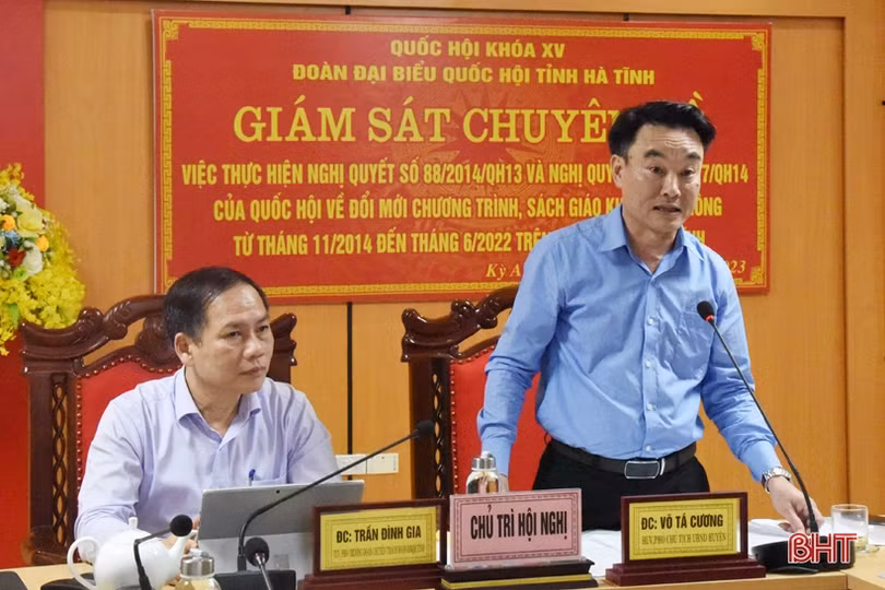 Đoàn ĐBQH Hà Tĩnh giám sát chuyên đề về đổi mới chương trình, SGK ở huyện Kỳ Anh