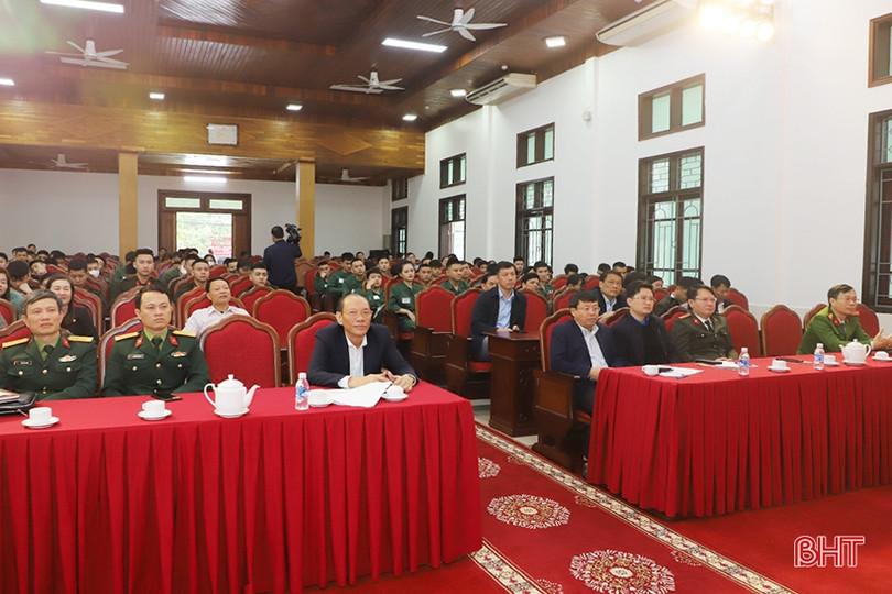 Gặp mặt, giao lưu với 69 tân binh TP Hà Tĩnh trước ngày nhập ngũ