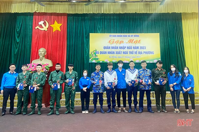 Tuổi trẻ Hà Tĩnh triển khai nhiều hoạt động tiễn tân binh nhập ngũ