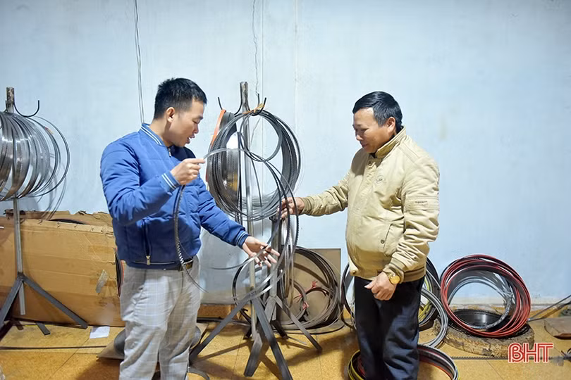 Giải nhì Cuộc thi Ý tưởng khởi nghiệp sáng tạo Hà Tĩnh: Thành công nhờ cải tiến máy móc, thiết bị