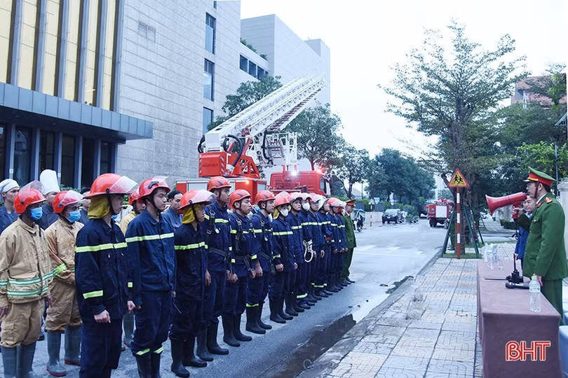 Diễn tập xử lý cháy tại khách sạn Meliá Vinpearl Hà Tĩnh