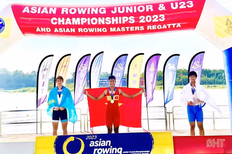 VĐV Hà Tĩnh giành 3 huy chương tại Giải đua thuyền Rowing U23 châu Á