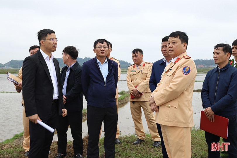 Điều tra nguyên nhân vụ tai nạn giao thông trên đường ven biển Hà Tĩnh