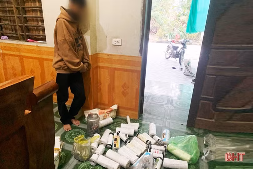 Nhiều học sinh ở Nghi Xuân, Lộc Hà chế tạo pháo nổ