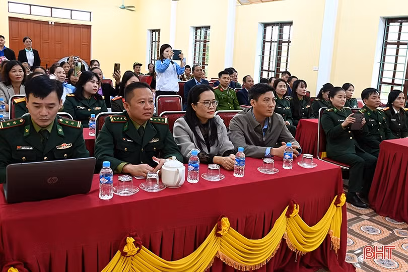 Giúp hội viên nữ nhận diện lừa đảo trên không gian mạng