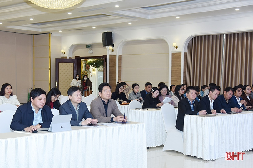 Gần 100 doanh nghiệp, doanh nhân nâng cao kiến thức chuyển đổi số