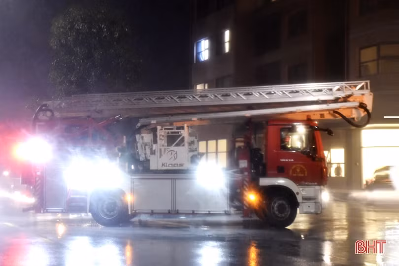 Diễn tập chữa cháy tại chung cư Vinhomes New Center Hà Tĩnh