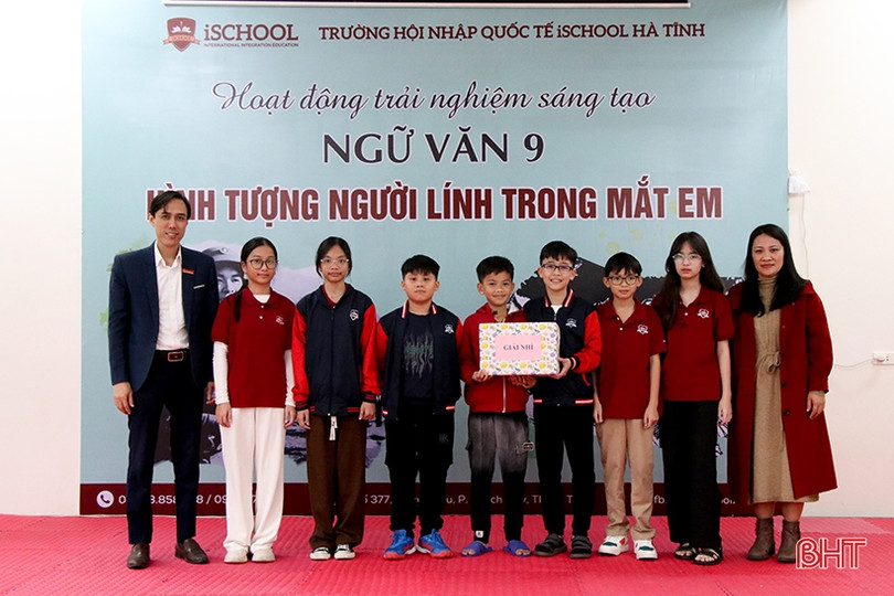 Học sinh iSchool Hà Tĩnh hào hứng với sân khấu khóa môn Ngữ văn