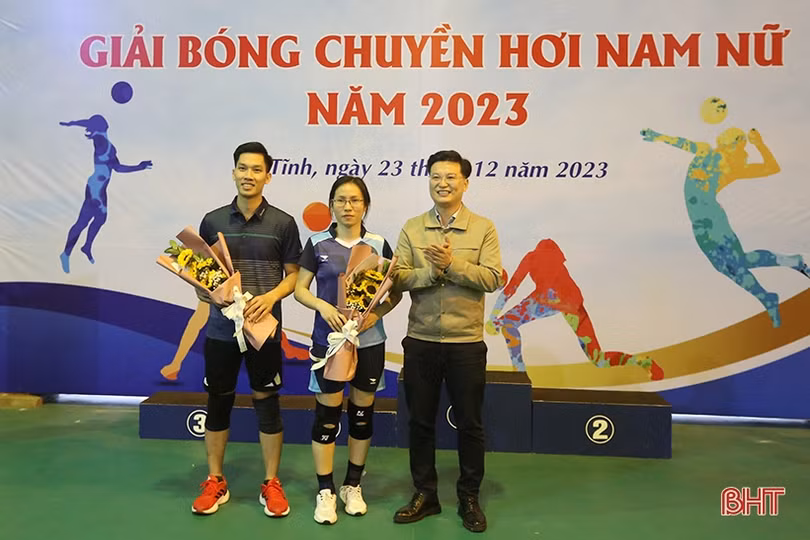 LĐLĐ tỉnh vô địch giải bóng chuyền khối mặt trận, đoàn thể