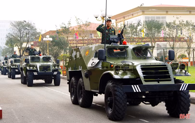 Xây dựng LLVT Hà Tĩnh đáp ứng yêu cầu bảo vệ Tổ quốc trong giai đoạn mới