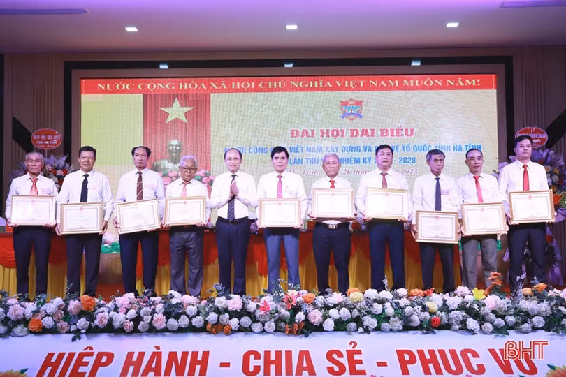 Bà con giáo dân Hà Tĩnh mừng đón Giáng sinh