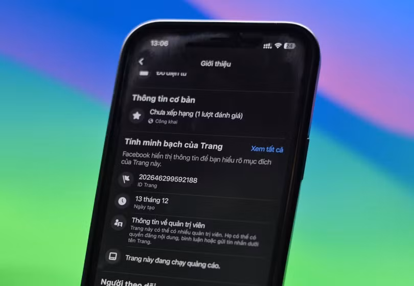 Lý do Facebook tràn ngập quảng cáo đồi trụy, loa Marshall giả