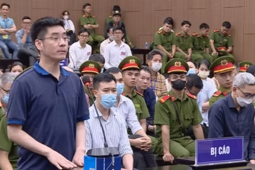 Bị cáo Hoàng Văn Hưng bất ngờ nhận tội trước ngày xử phúc thẩm vụ án “chuyến bay giải cứu”