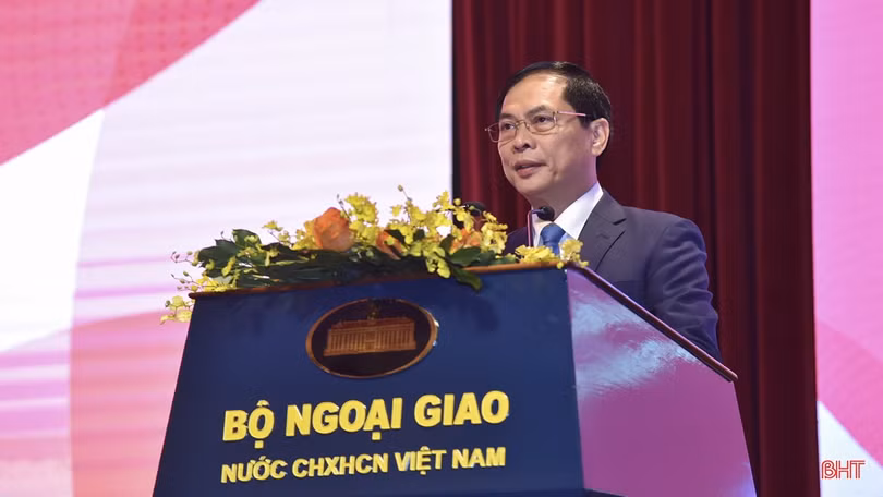 300 đại biểu dự Hội nghị Ngoại vụ toàn quốc lần thứ 21