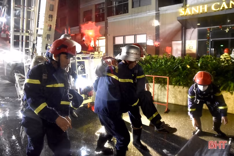 Diễn tập chữa cháy tại chung cư Vinhomes New Center Hà Tĩnh