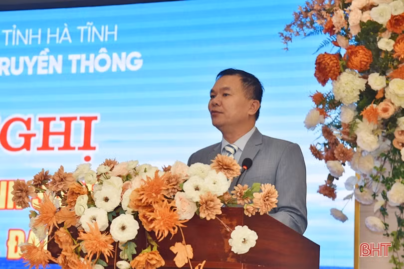 Tập huấn chính sách, pháp luật về biển, đảo cho cán bộ, phóng viên