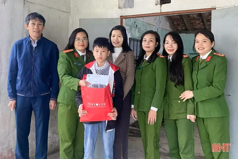 Dùng mạng xã hội tử tế và trách nhiệm