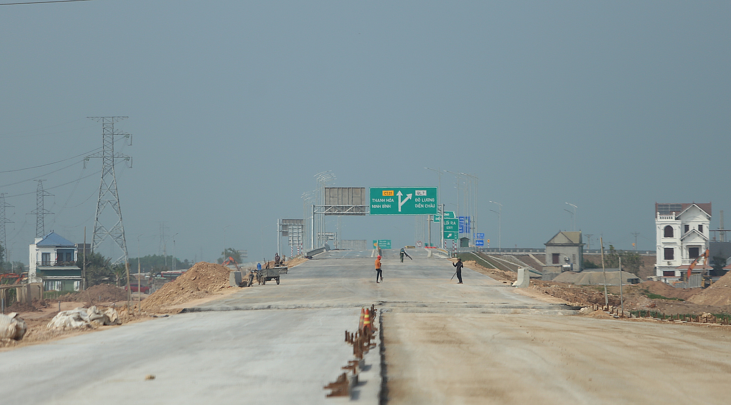 Chạy nước rút, đẩy tiến độ cao tốc Diễn Châu - Bãi Vọt- Ảnh 10. Chạy nước rút, đẩy tiến độ cao tốc Diễn Châu - Bãi Vọt