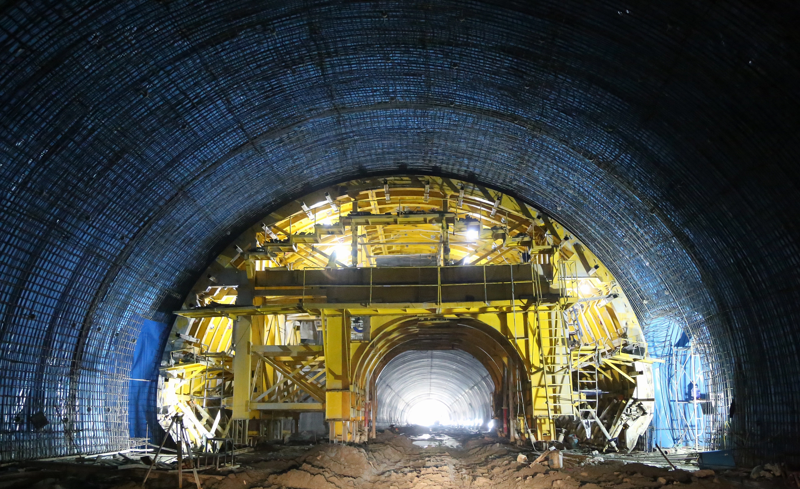 Chạy nước rút, đẩy tiến độ cao tốc Diễn Châu - Bãi Vọt- Ảnh 5. Chạy nước rút, đẩy tiến độ cao tốc Diễn Châu - Bãi Vọt