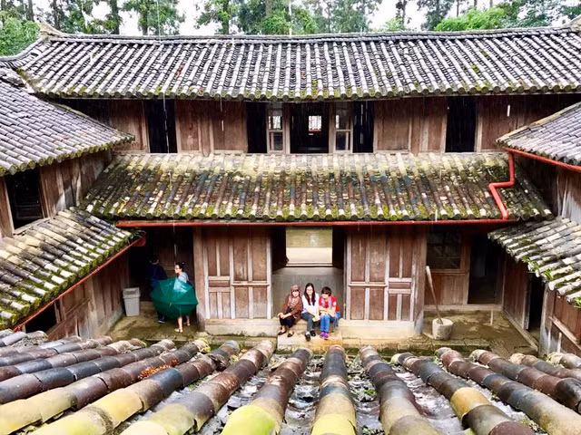 biet phu bac ti cua nhung ong vua vung cao