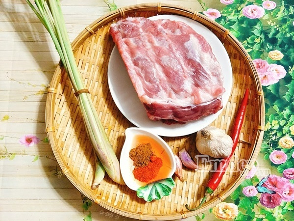 hoc ngay bi kip uop suon nuong sa ot sieu ngon sieu don gian