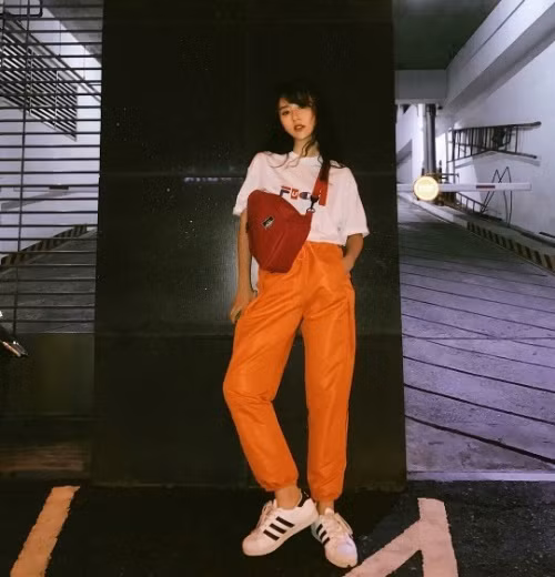 goi y dien trang phuc the thao dep va chat nhu sao viet