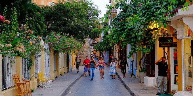 viet nam co chi phi re nhat the gioi voi nguoi nuoc ngoai