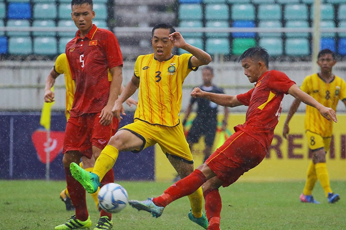u18 viet nam da dang tan cong nen co mua ban thang