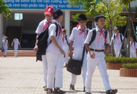 Công tác xây dựng cơ sở vật chất và trường chuẩn Quốc gia ở các nhà trường tiếp tục nhận được sự quan tâm của các cấp chính quyền địa phương