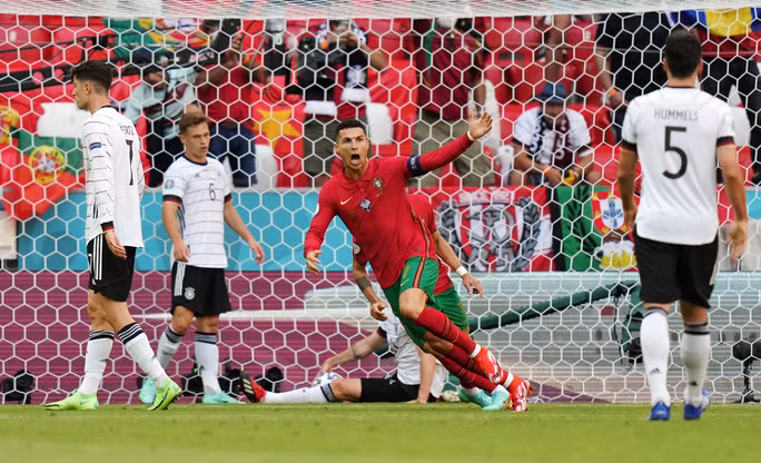 Ronaldo bất lực nhìn Đức ngược dòng thắng đậm Bồ Đào Nha