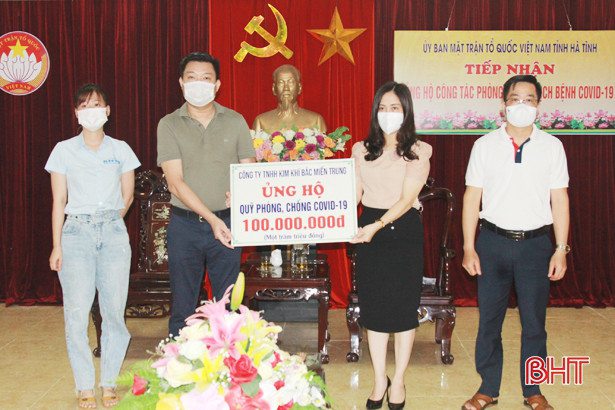 260 đơn vị ủng hộ Hà Tĩnh gần 33 tỷ đồng phòng, chống dịch bệnh Covid-19