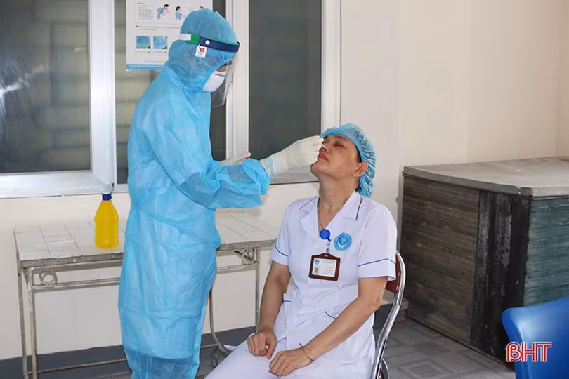 Lãnh đạo Sở Y tế Hà Tĩnh nói về việc triển khai xét nghiệm Covid-19 mở rộng cho 150 ngàn người