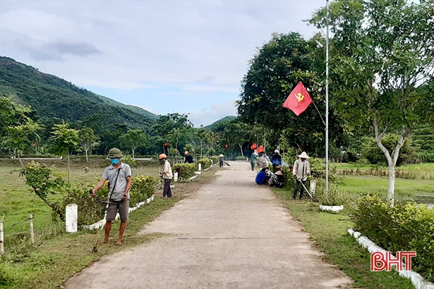 “Ngày sinh hoạt chi bộ” đặc biệt ở huyện miền núi Hà Tĩnh ảnh 3 “Ngày sinh hoạt chi bộ” đặc biệt ở huyện miền núi Hà Tĩnh