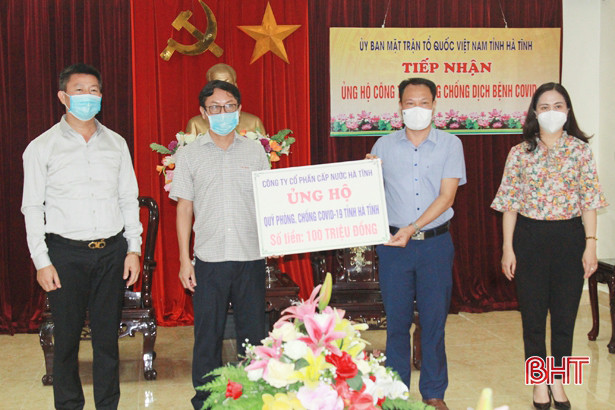 Thêm nhiều tổ chức, doanh nghiệp ủng hộ Hà Tĩnh phòng, chống dịch Covid-19