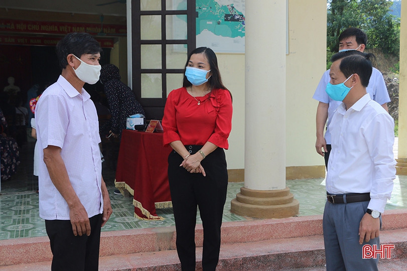 Người dân Hà Tĩnh đồng loạt đi xét nghiệm Covid-19 mở rộng từ nguồn xã hội hóa của doanh nghiệp ảnh 59 Người dân Hà Tĩnh đồng loạt đi xét nghiệm Covid-19 mở rộng từ nguồn xã hội hóa của doanh nghiệp