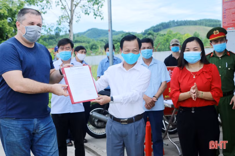 Gỡ bỏ phong tỏa nhà máy sản xuất gỗ công nghiệp lớn nhất Hà Tĩnh