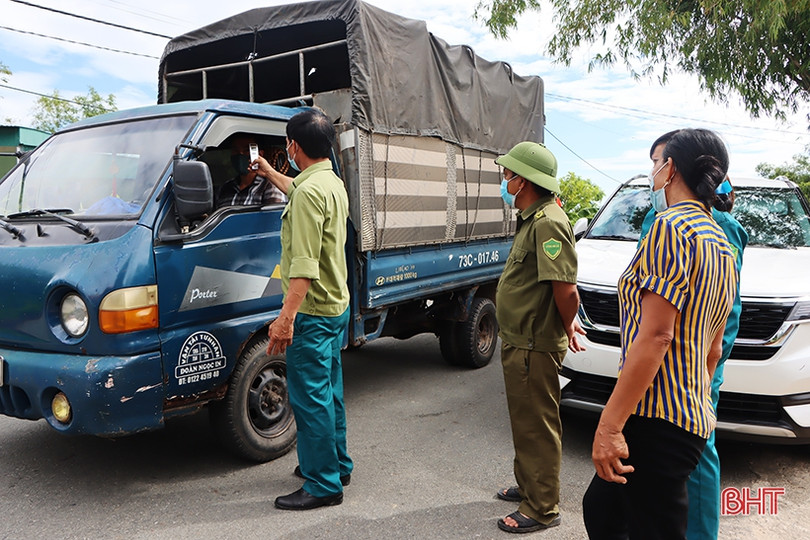 6 chốt gác Covid-19 ở Cẩm Xuyên tập trung cao, không để dịch xâm nhập