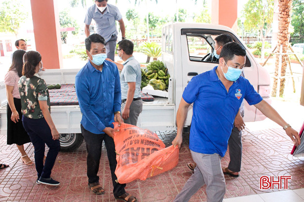 Hà Tĩnh tiếp nhận 30,7 tỷ đồng ủng hộ phòng, chống dịch Covid-19