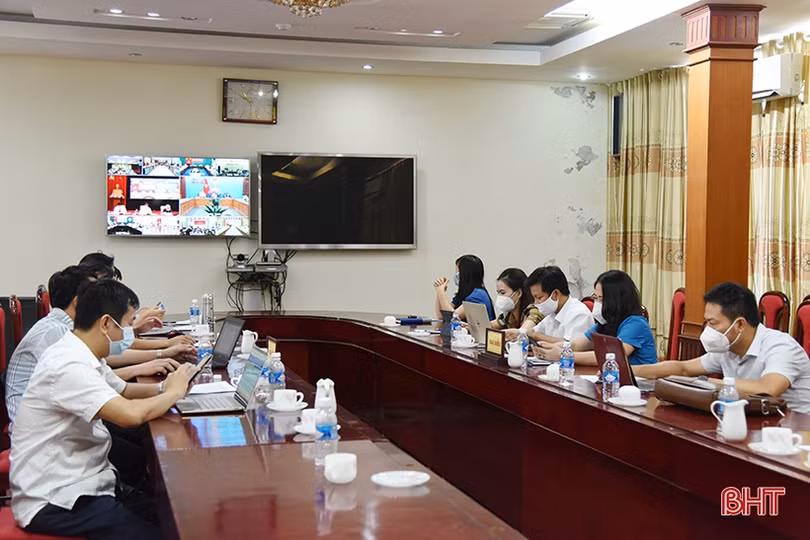 Hà Tĩnh có 4 tập thể, cá nhân được nhận bằng khen về xây dựng xã hội học tập giai đoạn 2012 - 2020