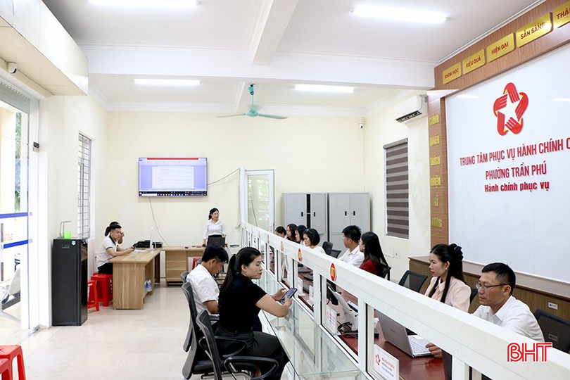 Trung tâm Phục vụ hành chính công phường Trần Phú (mới) đã sẵn sàng cho vận hành thử nghiệm từ ngày 20/6. bqbht_br_5.jpg