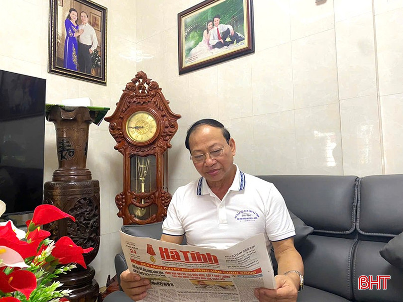 Đại tá Trần Hậu Tám - nguyên Phó Chỉ huy trưởng kiêm Tham mưu trưởng Bộ CHQS tỉnh từng tham gia nhiều trận đánh ác liệt tại Thành Sen. bqbht_br_z6556120149207-a590d560ed5afb1024e57c91f1f6b134.jpg