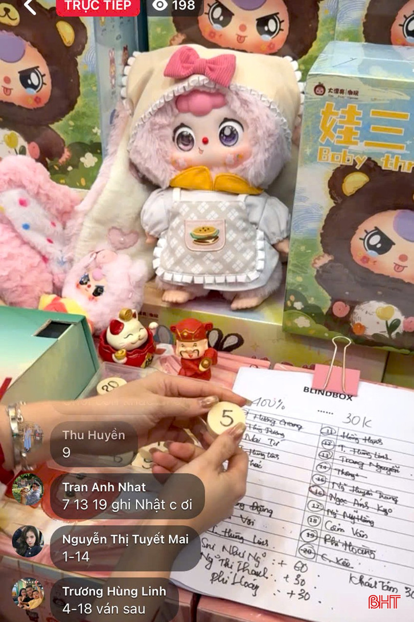 Mini game thử vận may để mua hàng giá rẻ đang "rộ" lên ở Hà Tĩnh trong thời gian gần đây. bqbht_br_z6341969107192-fb10351aee066fa26e4f509b802d9d64.jpg