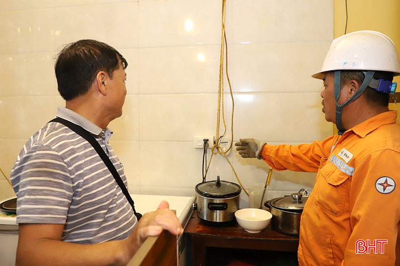 Ngành điện khuyến cáo người dân cần sử dụng thiết bị điện an toàn. bqbht_br_222223.jpg